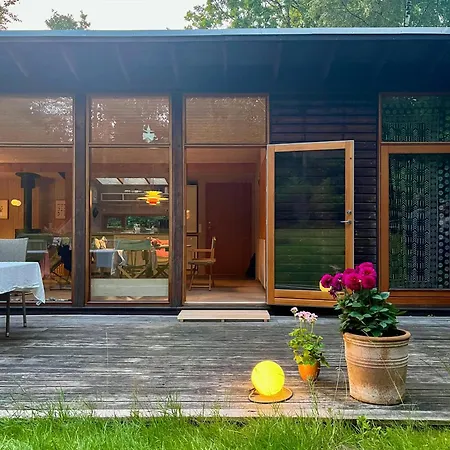 Σπίτι διακοπών Architect-designed Wooden House In Lunde *