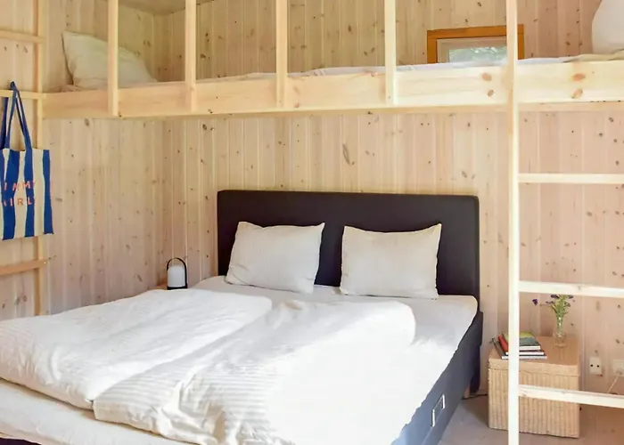 Architect-designed Wooden House In Lunde * Тисвиллелайе